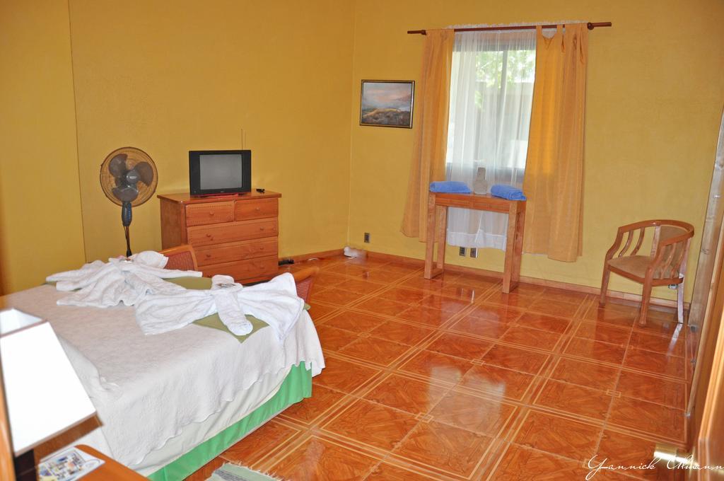 Hotel Tekarera - Kainga Nui Hanga Roa Habitación foto